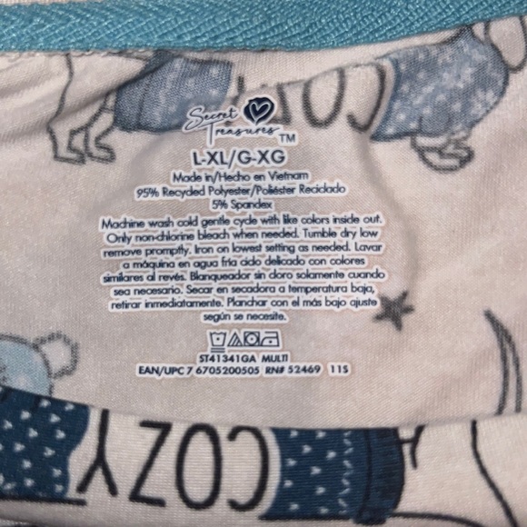 L-XL pj gown, very cozy and soft. WITH pockets! It has Wiener dogs on it too. - Picture 2 of 3